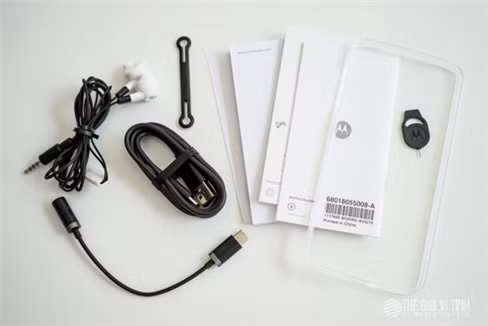 Khui hộp Motorola Moto Z Play