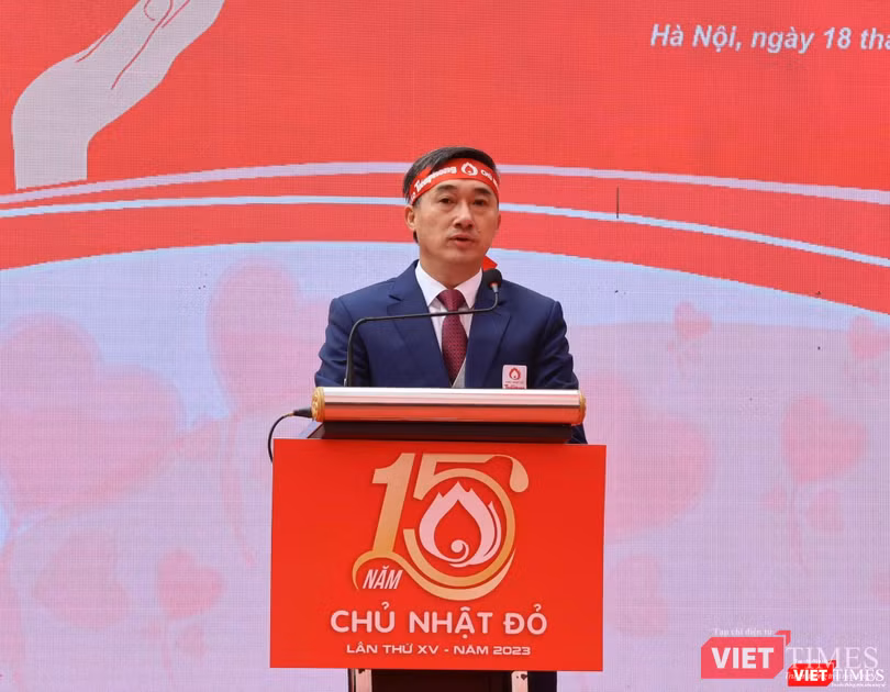 Thứ trưởng Bộ Y tế Trần Văn Thuấn đánh giá cao ý tưởng tổ chức chương trình Chủ nhật Đỏ