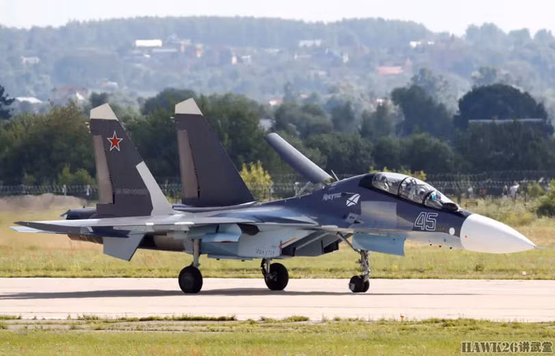 Su-30SM cua Hai quan Nga.png