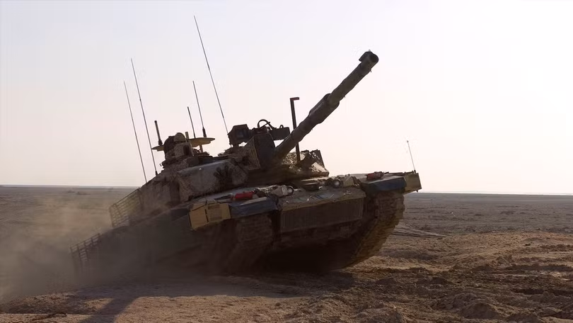 Xe tăng Challenger 2 của Anh. Ảnh Gustavo Olgiati, Quân đội Mỹ.