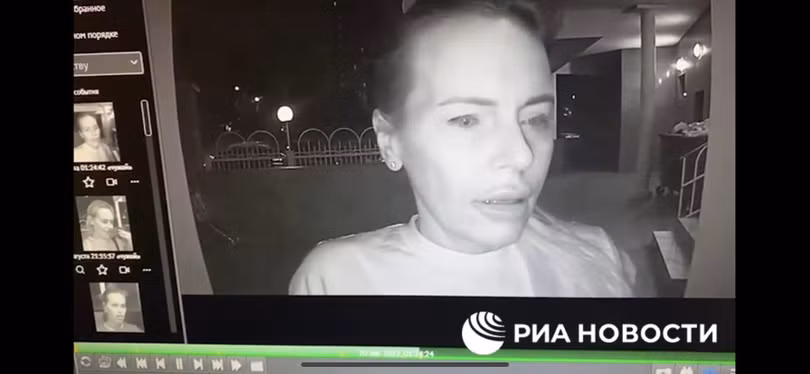 Hình ảnh nghi phạm trong camera an ninh (Ảnh: RIA Novosti). Hình ảnh nghi phạm trong camera an ninh (Ảnh: RIA Novosti).