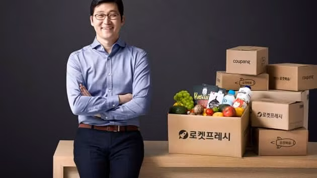 CEO của COUPANG - Bom Kim tốt nghiệp Đại học Harvard. Ảnh: NetEase