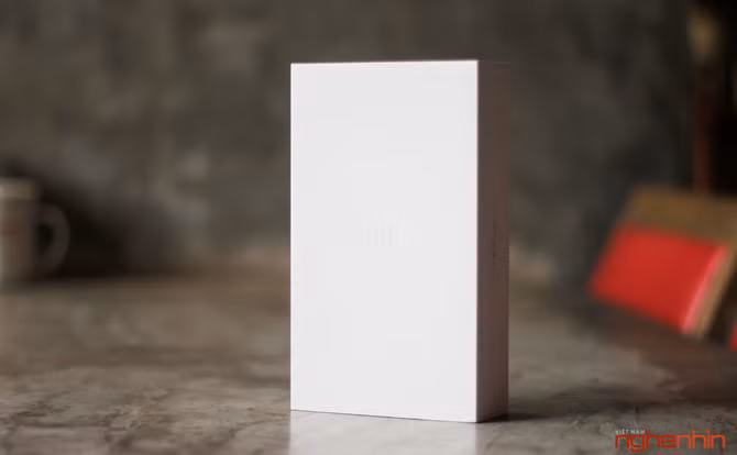 Trên tay Xiaomi Mi Note 2 bản Jet Black vừa 'cập bến' ảnh 2