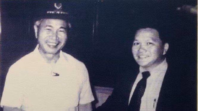 Cố Nguyễn Cơ Thạch và anh Tôn Lâm Cố Nguyễn Cơ Thạch và anh Tôn Lâm