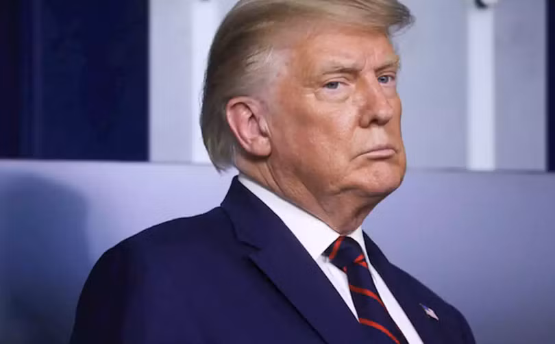 Website bầu cử của Trump bị tấn công