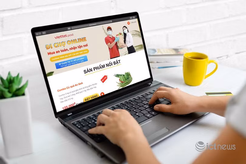Ngay trong ngày đầu tiên mở, gian hàng "đi chợ online" dành cho người dân TP.HCM trên sàn Vỏ Sò đã có hơn 11.000 đơn hàng. Ngay trong ngày đầu tiên mở, gian hàng "đi chợ online" dành cho người dân TP.HCM trên sàn Vỏ Sò đã có hơn 11.000 đơn hàng.