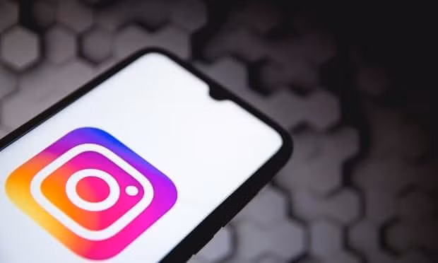 Thượng viện Mỹ sẽ điều tra về tác động tiêu cực của Instagram đối với trẻ vị thành niên. (Nguồn: theguardian) Thượng viện Mỹ sẽ điều tra về tác động tiêu cực của Instagram đối với trẻ vị thành niên. (Nguồn: theguardian)