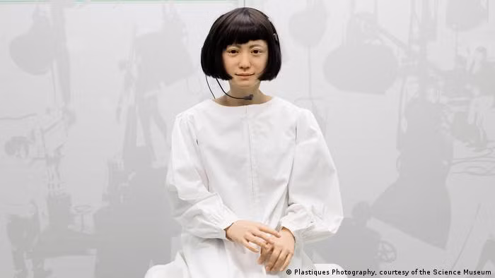 Robot là người dẫn chương trình tin tức trên truyền hình ở Nhật (Ảnh: Deutsche Welle).
