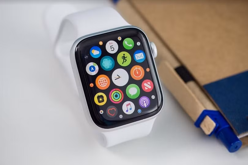 Kể từ ngày 1/9, nhiều sản phẩm của Apple sẽ bị đánh thuế, trong đó có đồng hồ thông minh Apple Watch. Ảnh: Phone Arena