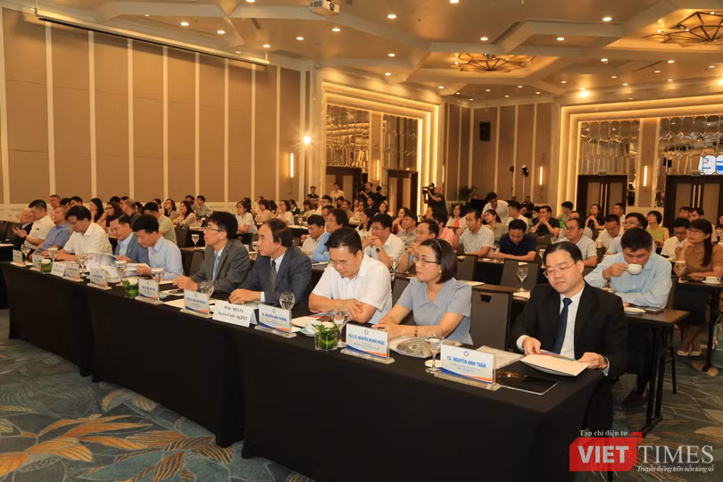 VT_Đại hôij.jpg