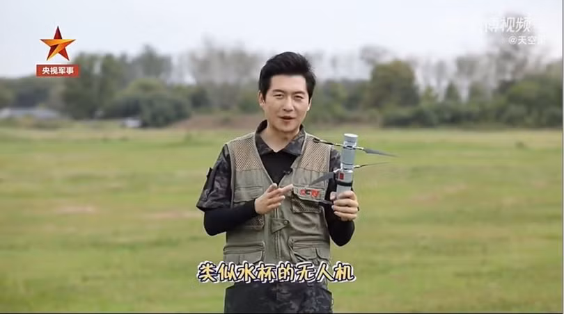 UAV tren tay.jpg