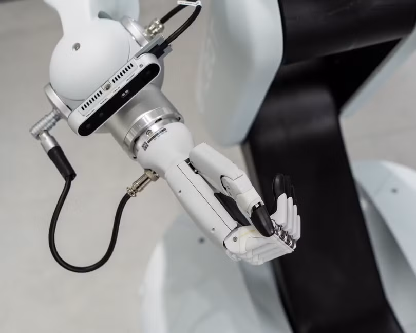 Tay robot.jpg