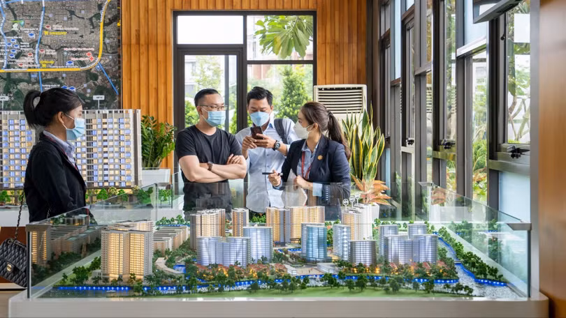 Môi giới phía Bắc đổ bộ vào miền Nam