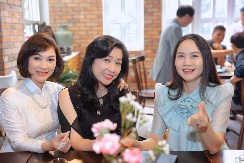 Các ca sĩ Thùy Dung, Thanh Tâm từng thành công với nhiều ca khúc của nhạc sĩ Hồng Đăng