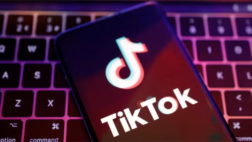 Thương vụ bán tại TikTok tại Mỹ sẽ được hoàn tất trước ngày 5/4. Ảnh: Reuters.