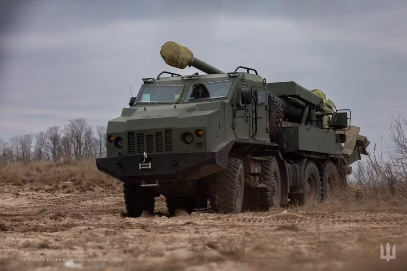 phao-tu-hanh-155-mm-ukraine01-4406.jpg