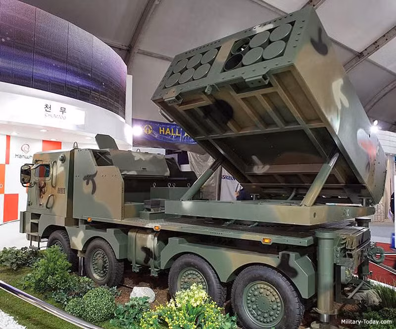 phao-phan-luc-ten-lua-chunmoo-3089.jpg