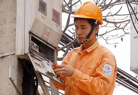 Sau tết, giá điện sẽ tăng 3-5%?
