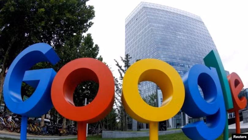 Google sẽ chuyển việc sản xuất smartphone Pixel ra khỏi Trung Quốc để tránh thuế. Ảnh: trụ sở văn phòng công ty Google tại Bắc Kinh (Ảnh: Reuter) 