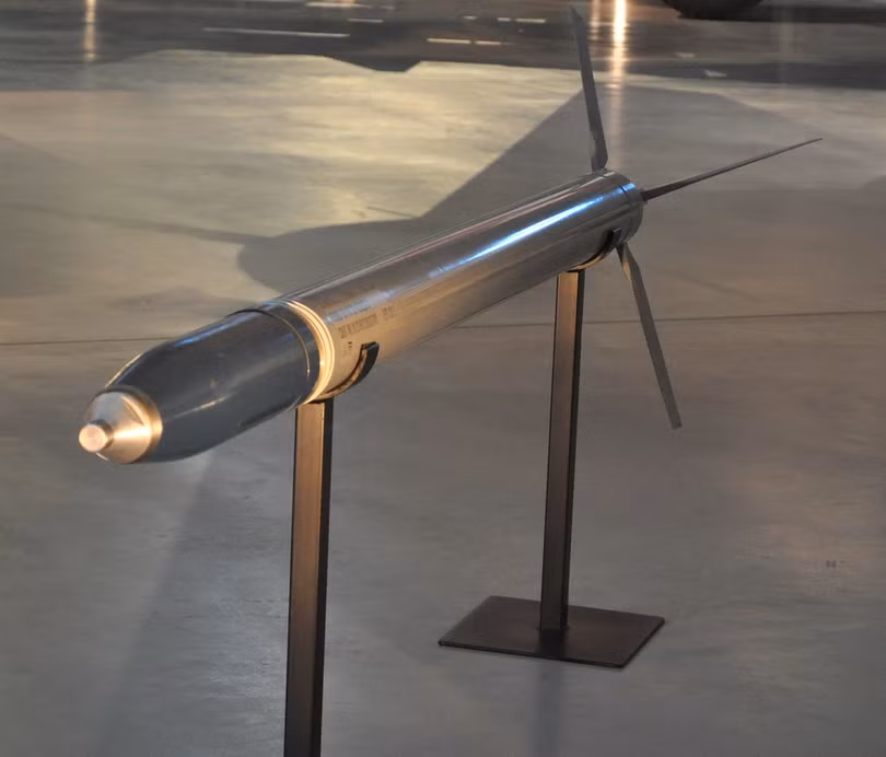 Rockets Zuni 127 mm. Ảnh Military Ukraine Rockets Zuni 127 mm. Ảnh Military Ukraine