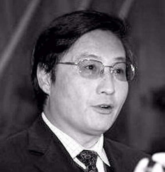 Dong Ngoai Nguyen.png