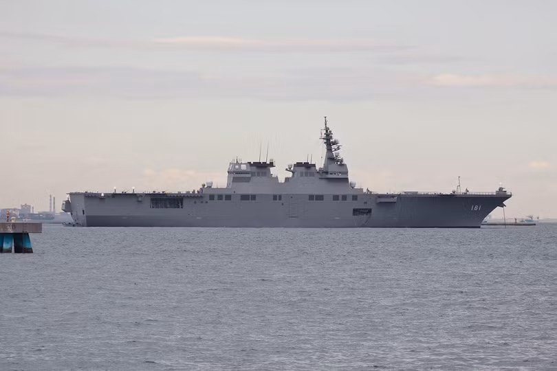 Tàu Izumo của Nhật đã nâng cấp, có thể dùng cho máy bay F-35 cất, hạ cánh (Ảnh: Dwnews). Tàu Izumo của Nhật đã nâng cấp, có thể dùng cho máy bay F-35 cất, hạ cánh (Ảnh: Dwnews).