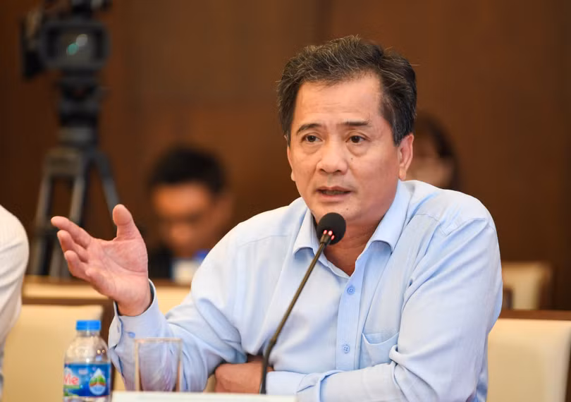 TS Nguyễn Văn Đính cảnh báo tình trạng “bong bóng giá đất” do chiêu trò thổi giá, thao túng thị trường tại một số địa phương.