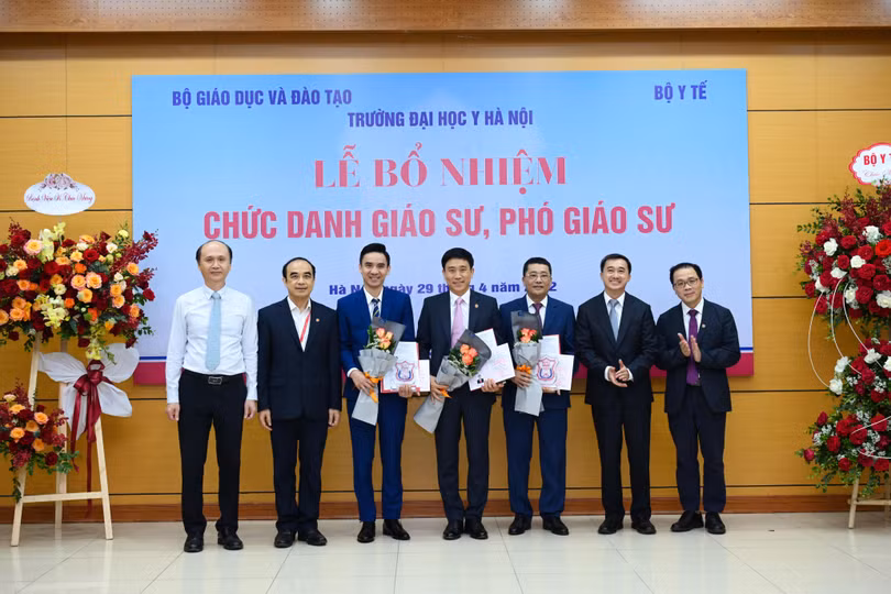 Bổ nhiệm các tân Giáo sư của Trường Đại học Y Hà Nội
