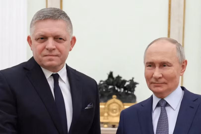 Figo gap Putin.png