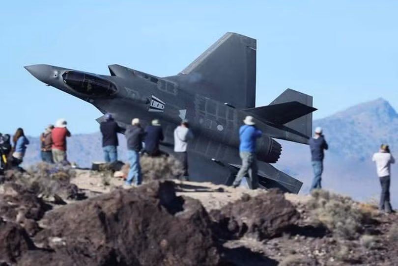F-35 bi su co.jpg