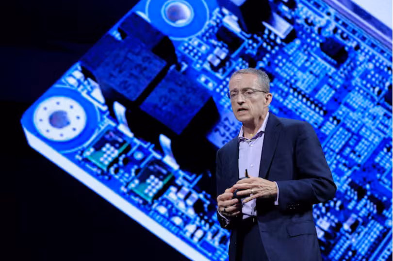 Tổng giám đốc điều hành Intel Pat Gelsinger phát biểu tại diễn đàn COMPUTEX ở Đài Bắc. Ảnh: Reuters.