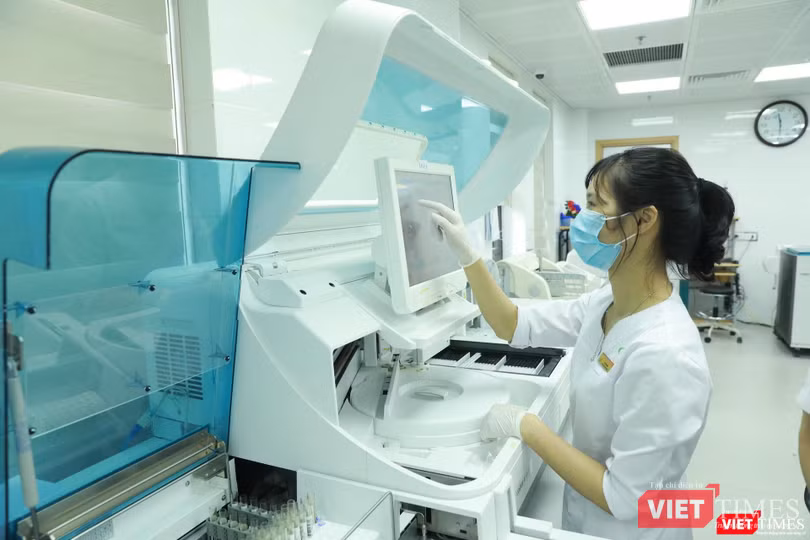 Trang thiết bị y tế càng hiện đại, càng hỗ trợ hiệu quả cho công tác khám và chữa bệnh Trang thiết bị y tế càng hiện đại, càng hỗ trợ hiệu quả cho công tác khám và chữa bệnh