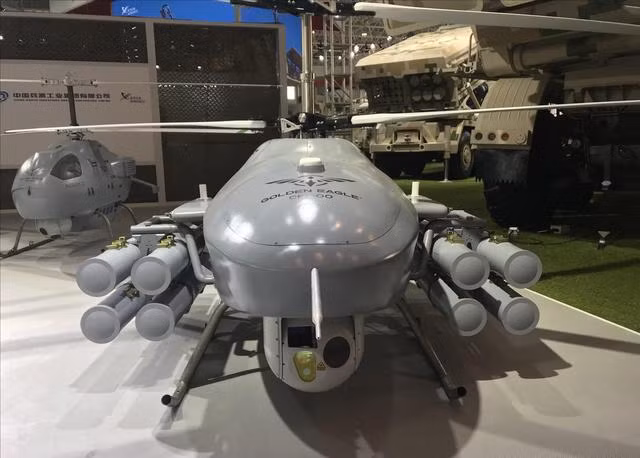 UAV trực thăng Golden Eagle CR-500 nhìn trực diện (Ảnh: Sina).