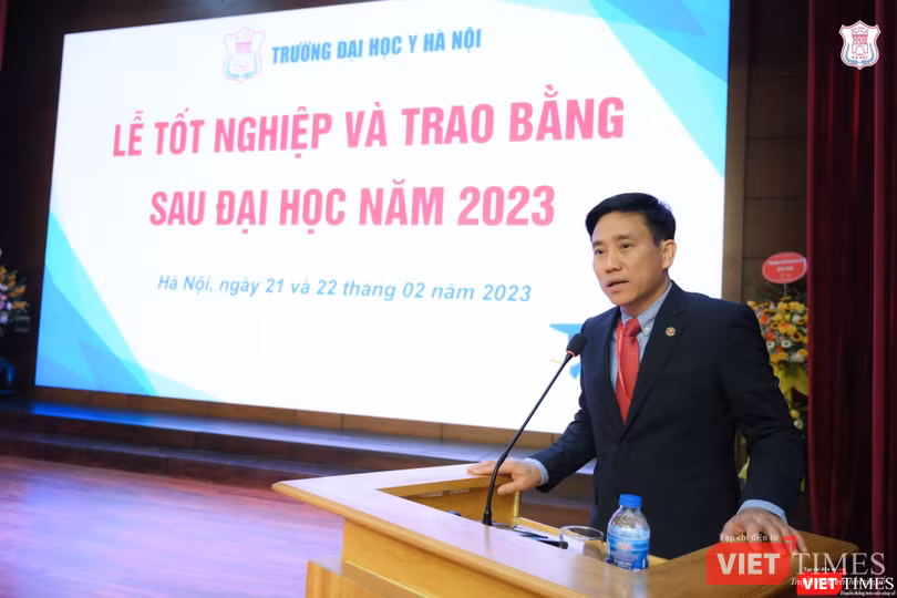 GS.TS. Đoàn Quốc Hưng - Phó Hiệu trưởng Trường Đại học Y Hà Nội GS.TS. Đoàn Quốc Hưng - Phó Hiệu trưởng Trường Đại học Y Hà Nội