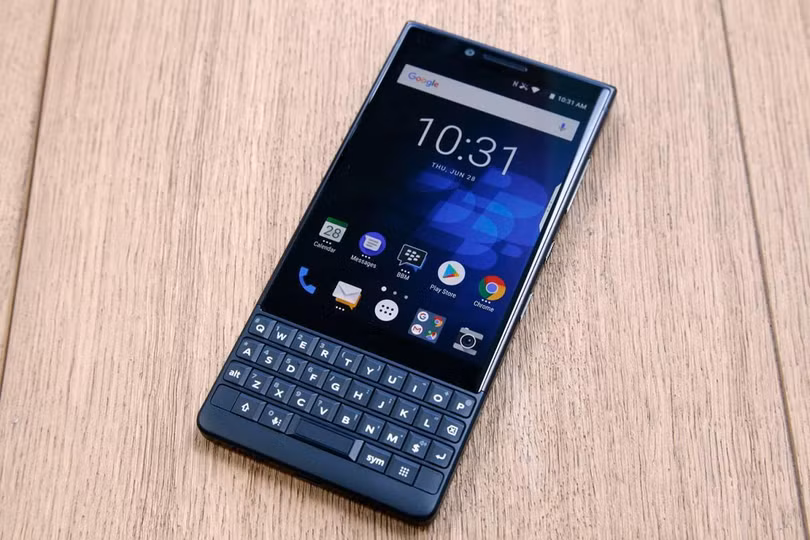 BlackBerry nổi tiếng với bàn phím cứng QWERTY và hãng vẫn trung thành với thiết kế này ở kỷ nguyên màn hình cảm ứng, phím ảo BlackBerry nổi tiếng với bàn phím cứng QWERTY và hãng vẫn trung thành với thiết kế này ở kỷ nguyên màn hình cảm ứng, phím ảo