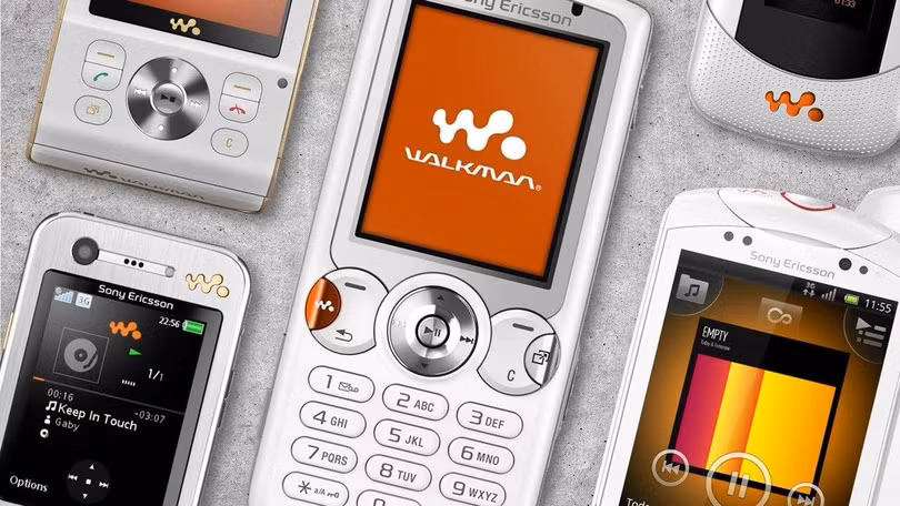 Liên minh Sony Ericsson từng rất nổi tiếng với dòng sản phẩm điện thoại Walkman Liên minh Sony Ericsson từng rất nổi tiếng với dòng sản phẩm điện thoại Walkman