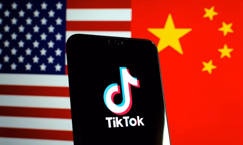 Cuộc chiến pháp lý Mỹ - Trung xung quanh việc TikTok bị cấm sử dụng đã bắt đầu (Ảnh: WorldJournal).