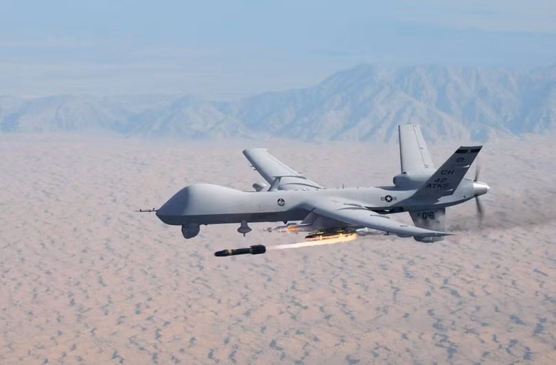 Sắp tới Mỹ có thể cung cấp cho Ukraine máy bay không người lái vũ trang MQ-9 Reaper có thể tấn công vào sâu lãnh thổ Nga. Sắp tới Mỹ có thể cung cấp cho Ukraine máy bay không người lái vũ trang MQ-9 Reaper có thể tấn công vào sâu lãnh thổ Nga.