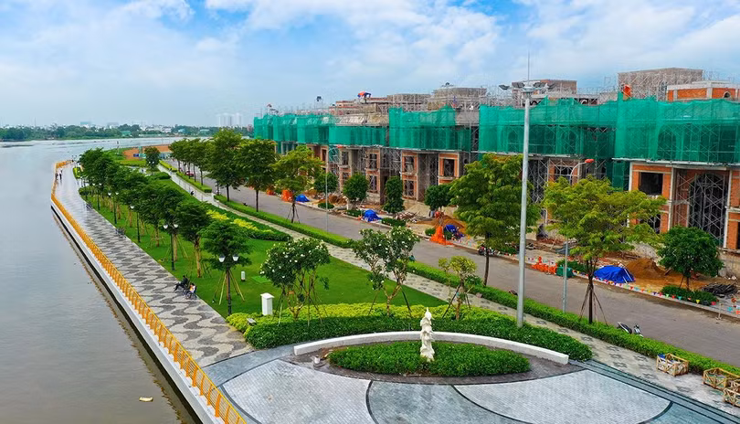 Dự án được bao bọc bởi 3 mặt sông Sài Gòn Dự án được bao bọc bởi 3 mặt sông Sài Gòn