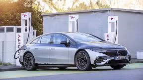 Mercedes-Benz mua lại hãng sản xuất pin thể rắn Đài Loan