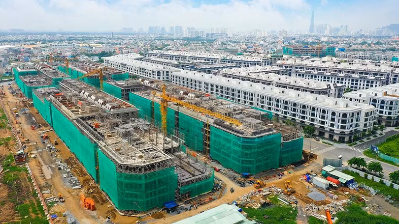 Khu phố đi bộ Royal Van Phuc đẳng cấp đang hoàn thiện những công đoạn cuối cùng Khu phố đi bộ Royal Van Phuc đẳng cấp đang hoàn thiện những công đoạn cuối cùng
