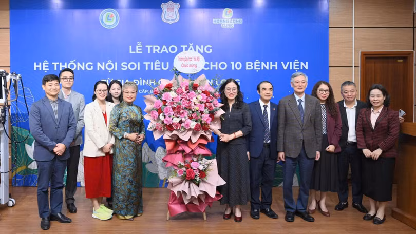 Trao tang.jpg