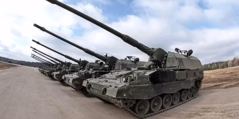 Ukraine đã nhận được 12 khẩu PzH-2000 từ Đức và Hà Lan (Ảnh: Topwar). Ukraine đã nhận được 12 khẩu PzH-2000 từ Đức và Hà Lan (Ảnh: Topwar).