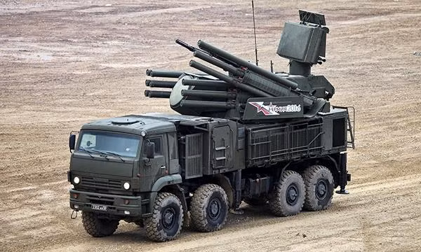 Hệ thống phòng không tầm thấp Pantsir của Nga bị Ukraine thu giữ tìm thấy 5 loại chip do Mỹ sản xuất (Ảnh: Sohu).