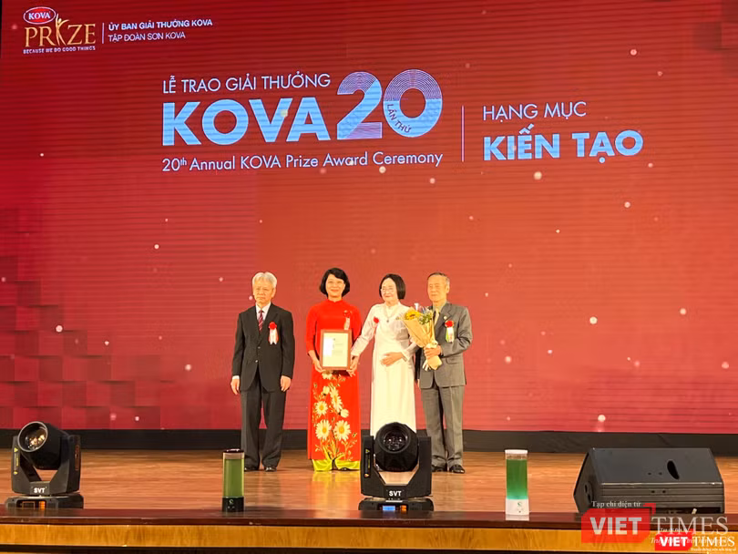 Trao giải KOVA ở hạng mục Kiến tạo
