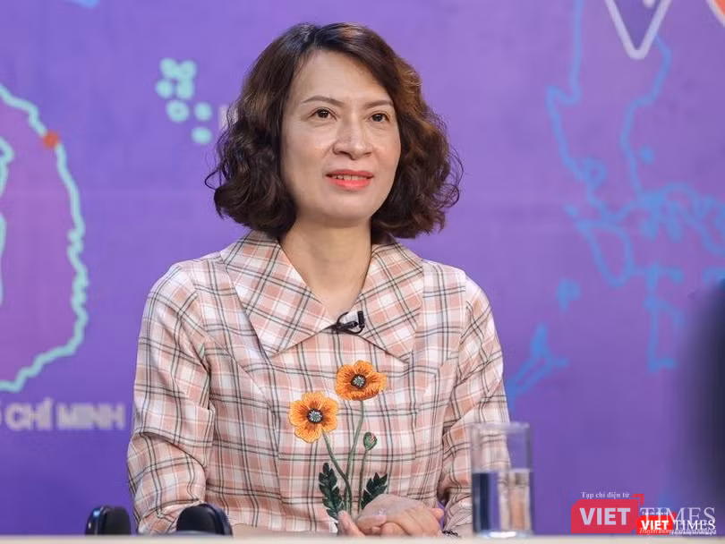 Thứ trưởng Bộ Y tế Nguyễn Thị Liên Hương Thứ trưởng Bộ Y tế Nguyễn Thị Liên Hương