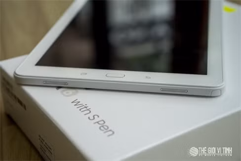 Cận cảnh máy tính bảng Samsung Galaxy A 2016 hỗ trợ S Pen