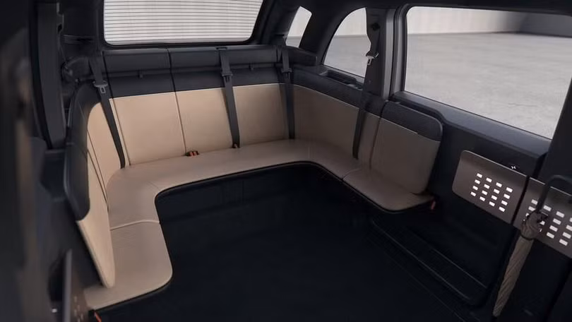 Apple muốn nội thất trong xe không có vô lăng và ghế lái tương tự mẫu Canoo Lifestyle Vehicle. Ảnh: Canoo. Apple muốn nội thất trong xe không có vô lăng và ghế lái tương tự mẫu Canoo Lifestyle Vehicle. Ảnh: Canoo.