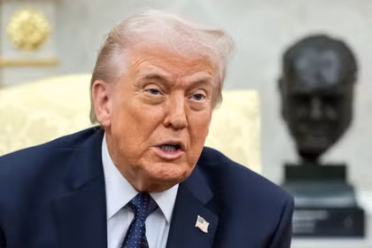 Tổng thống Mỹ Donald Trump phát biểu trong cuộc gặp với Thủ tướng Đức Friedrich Merz tại Phòng Bầu dục ở Nhà Trắng, Washington, D.C., Mỹ hôm 3/3. Ảnh: Reuters.