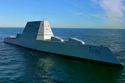 Khu trục hạm lớp Zumwalt của Hải quân Mỹ. Ảnh: Wired.